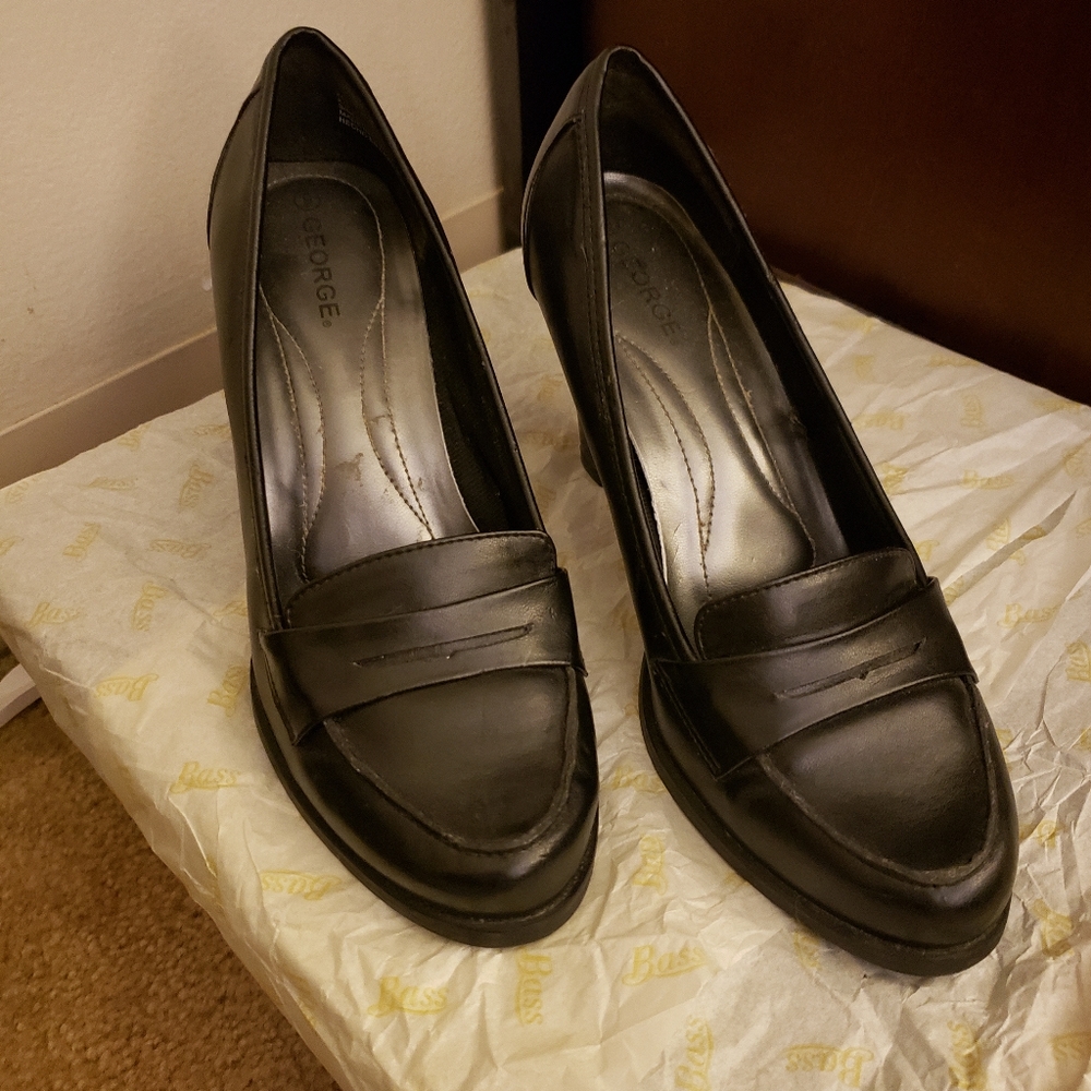 Professional black shoes